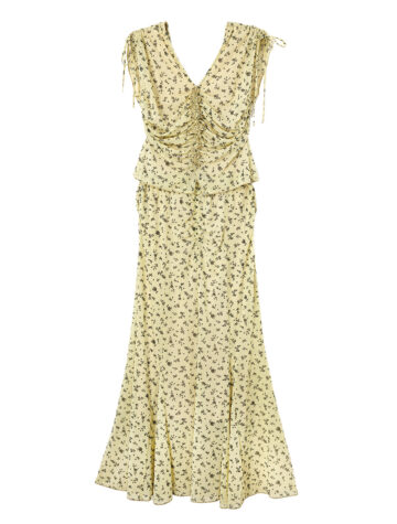 花柄ワンピース