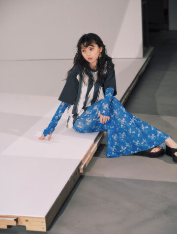 フットボール　Tシャツ