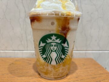 スタバ　オリエンタル マンゴー ＆ ティー フラペチーノ®
