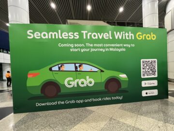 配車アプリ「Grab」