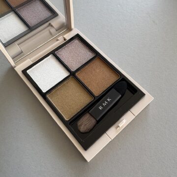 RMKのアイシャドウ