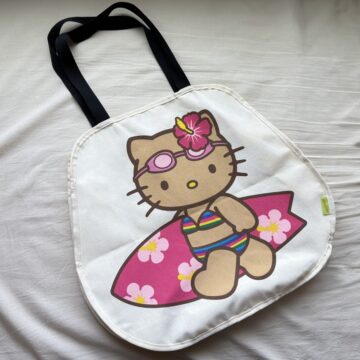 日焼け ハローキティ ビッグトートバッグ