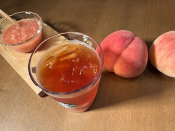 スタバ　クラフト ジューシー ピーチ ティー