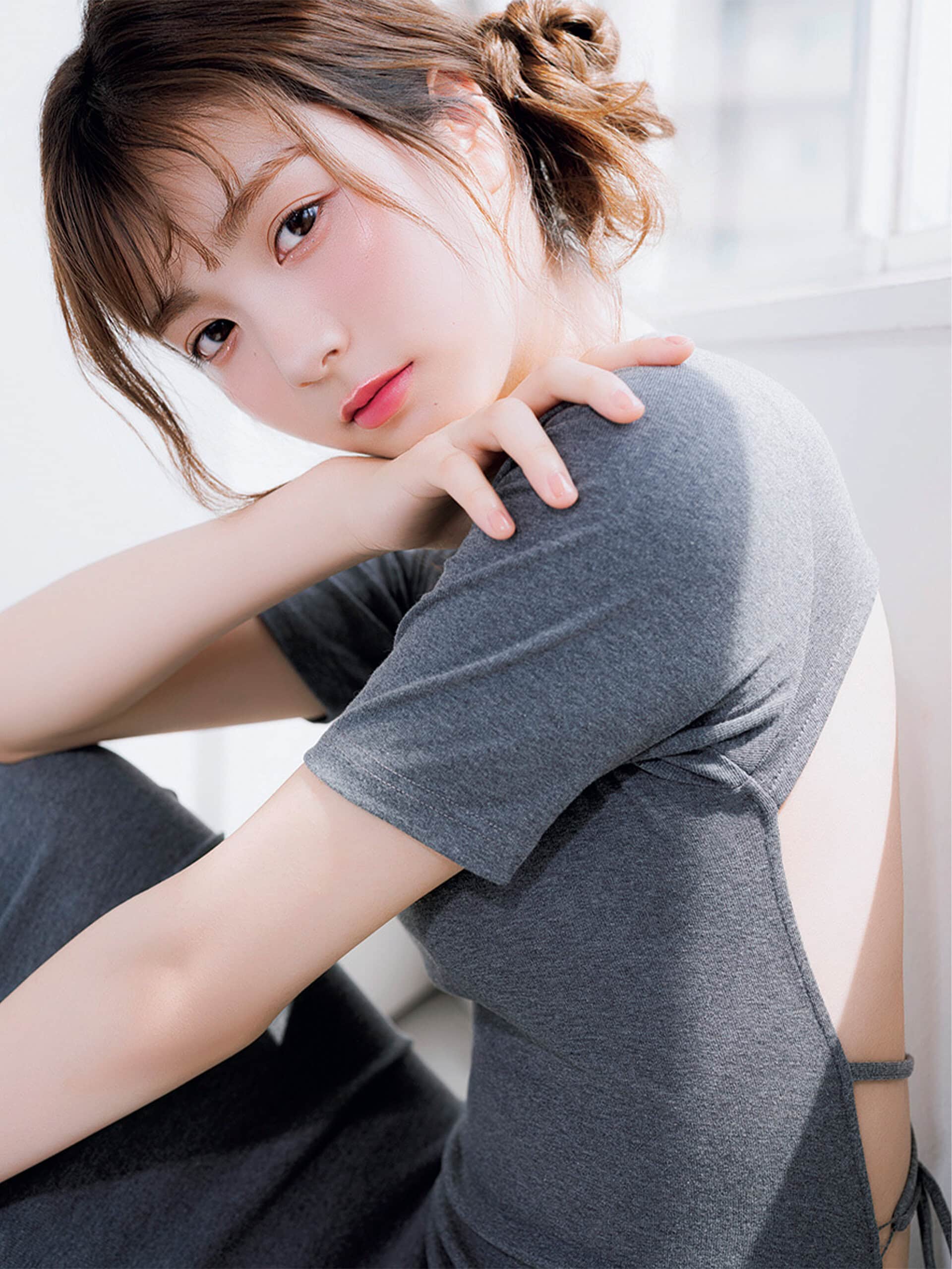 堀口真帆テカリよツヤに