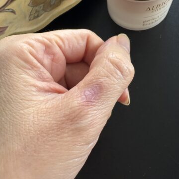 アルビオン スタジオのファンデーション