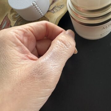 アルビオン スタジオのファンデーション