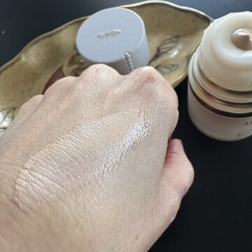 アルビオン スタジオのファンデーション