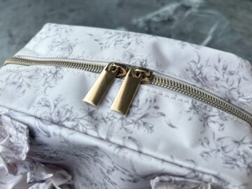 スナイデル ホーム フリルビッグポーチ