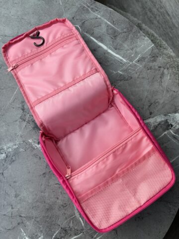 資生堂オンラインストア×ハローキティ　トラベルポーチ