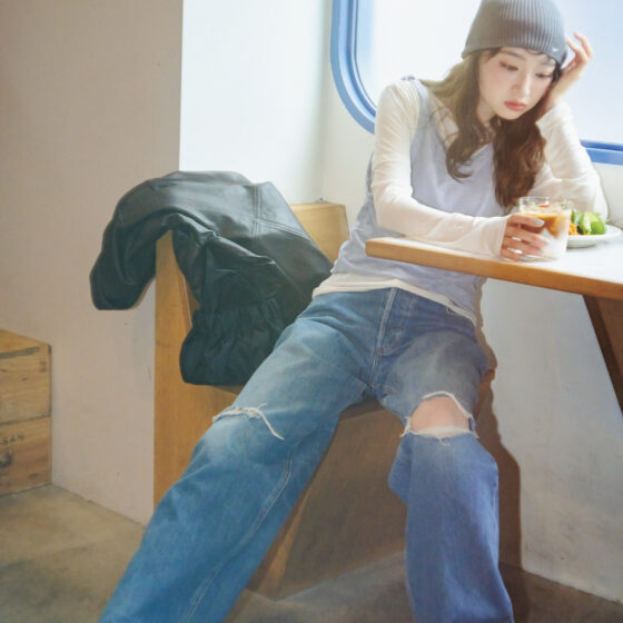 重ねても仕込んでも可愛い♡ 優秀すぎる「ベロアタンクトップ」で秋の着回し4コーデ！