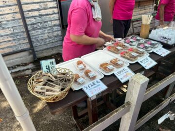 里見駅での売店2