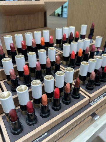 エルメス・イン・カラー