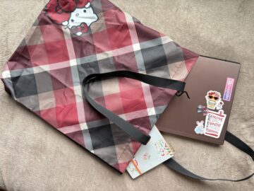 BLUE LABEL CRESTBRIDG × HELLO KITTY　クレストブリッジチェック柄トートバッグ