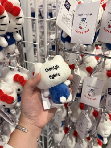 ハローキティ×ザハイライツ　ぬいぐるみチャーム