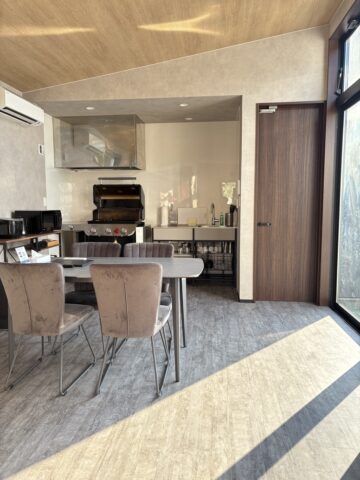 Airbnb　山梨・河口湖村