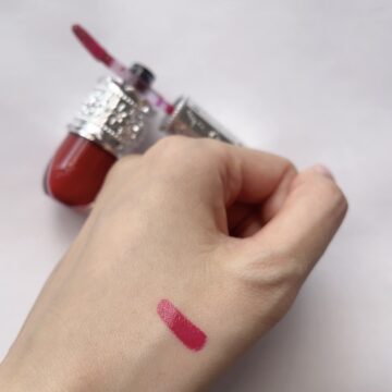 ジルスチュアートのリップラッカーブルーミングガーランド