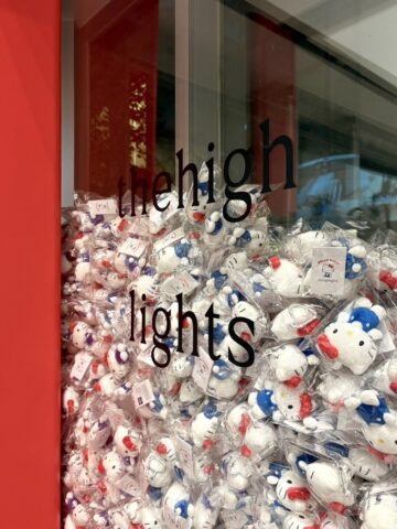 ハローキティ×ザハイライツ