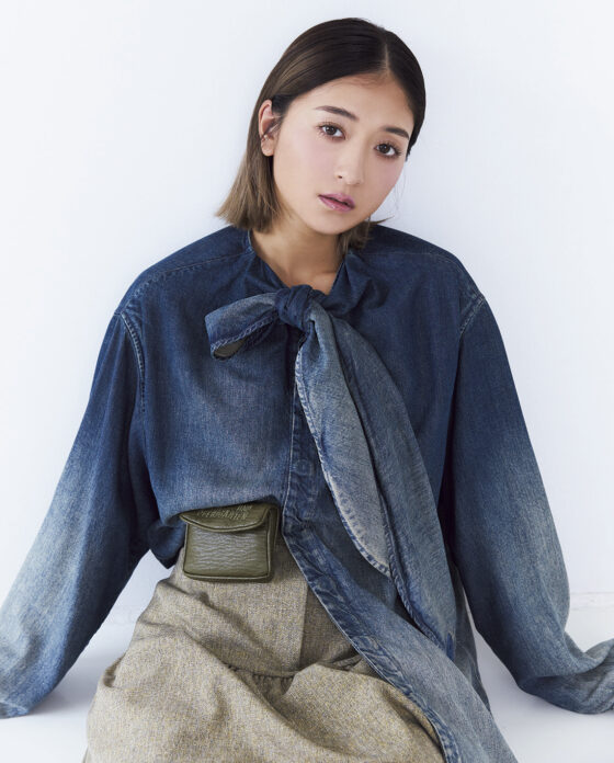 きれいめにもカジュアルにも着こなせる！旬顔「デニム」トップスで洒落感アップ♡【みちょぱ】