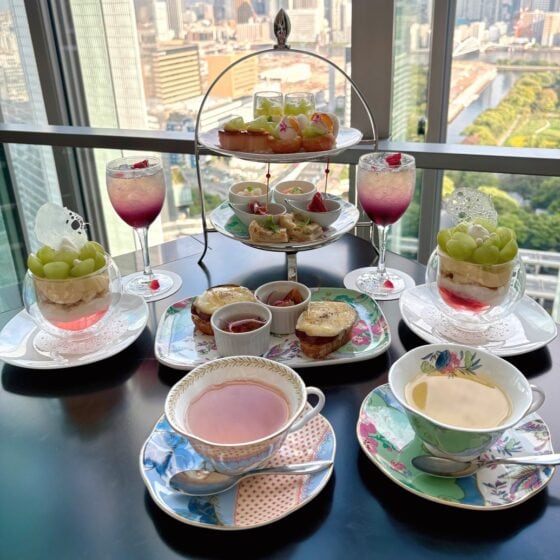 【東京・汐留】シャインマスカットほか、秋の味覚満載♡ 美しすぎるアフタヌーンティーを体験！