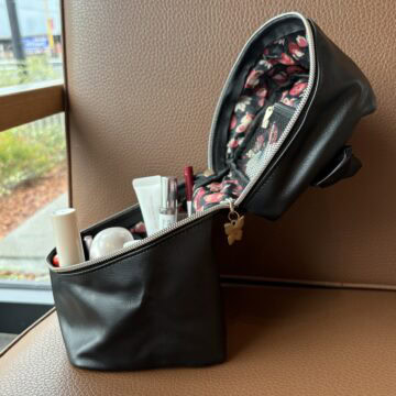 アナ スイ コスメティックス　整理上手な♡大容量バニティポーチ