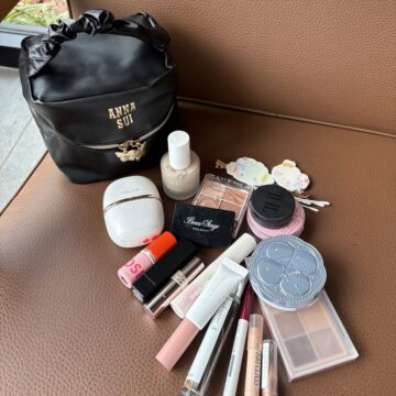 アナ スイ コスメティックス　整理上手な♡大容量バニティポーチ
