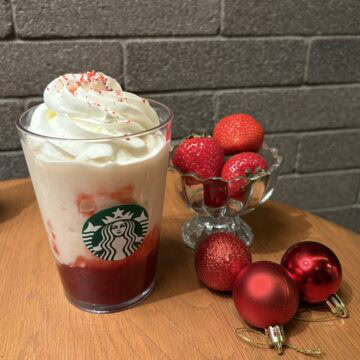 ストロベリー＆ジョイフルメドレー ティー フラペチーノ®