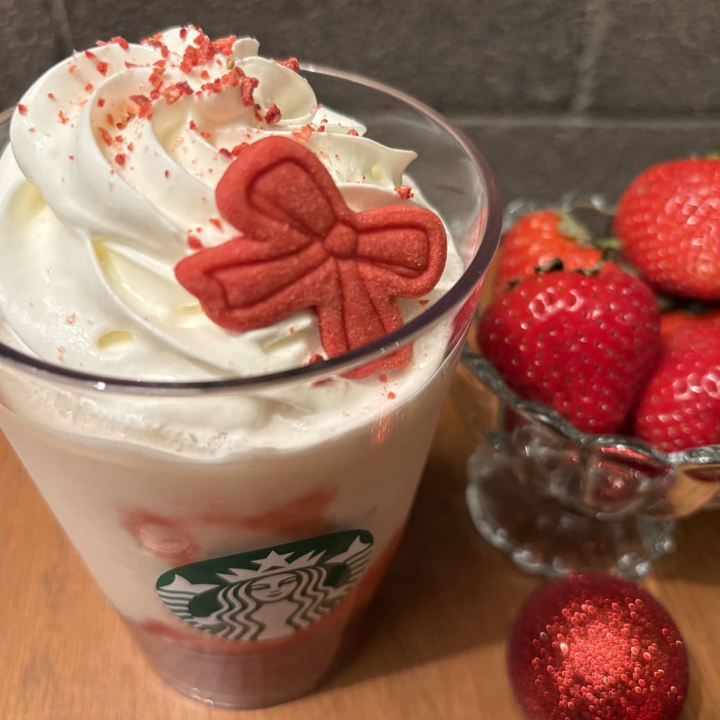 ストロベリー＆ジョイフルメドレー ティー フラペチーノ®