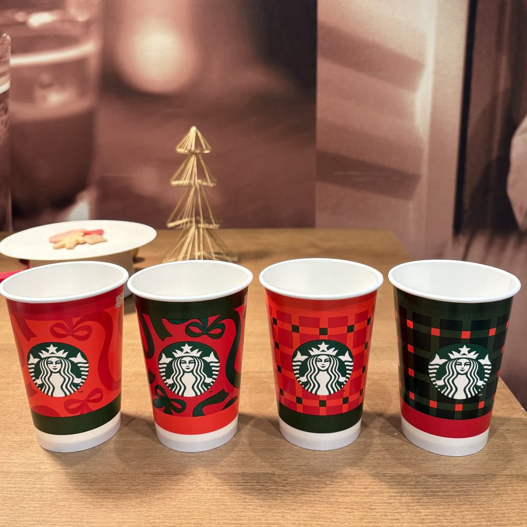 スタバ　カップ
