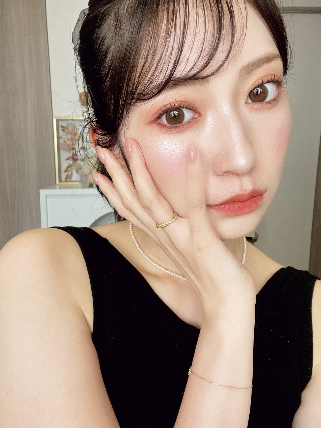 吉田朱里