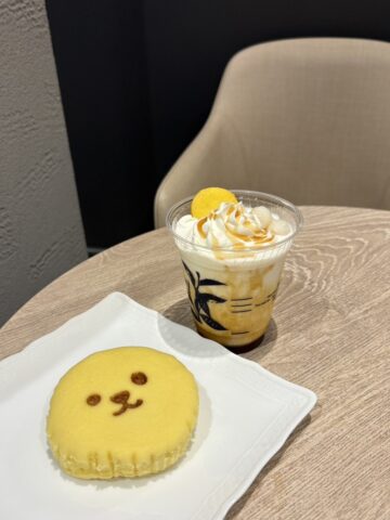 もちもちみたらし団子シェイク＆お月見ベアフルのスチームケーキ