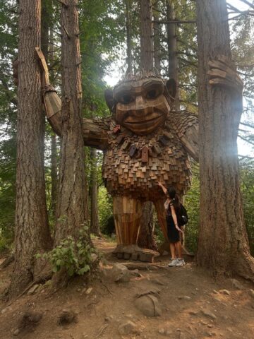 「ヤコブ・トゥー・ツリーズ（Jakob Two Trees）」