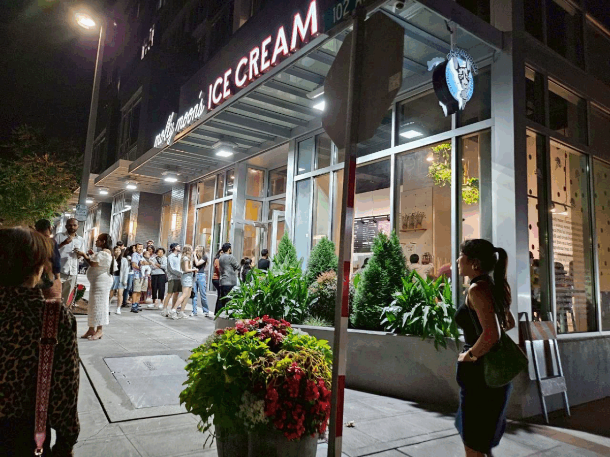 「Molly Moon’s Ice Cream 」外観