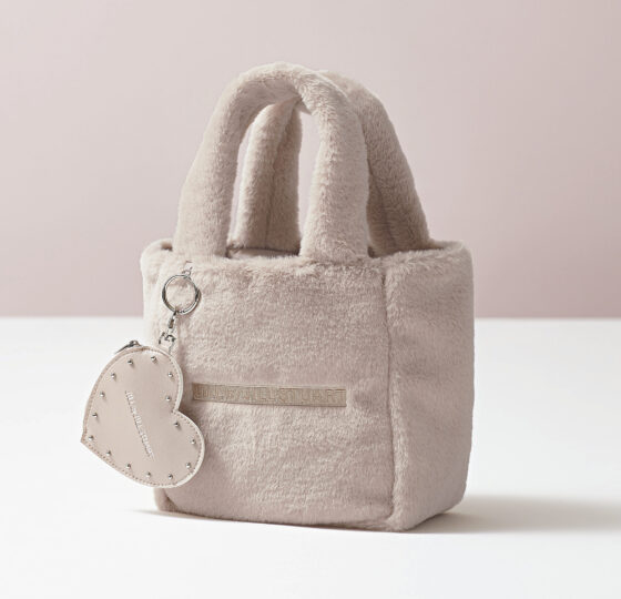 【付録】売り切れ前にゲットして♡「ジル バイ ジルスチュアート」のファーバッグ＆ハートポーチチャーム【スウィート12月号】