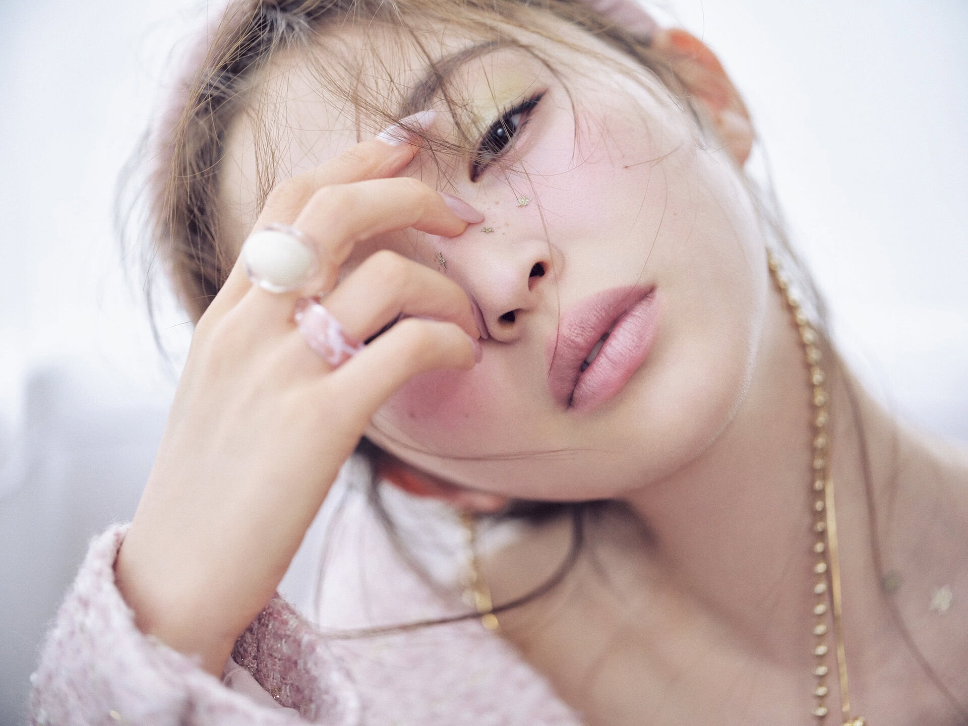 上西星来　先っちょフェミニン