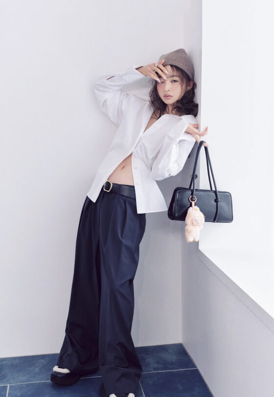 小物で遊びを効かせて♡ 大人の肌見せギャルコーデ【上西星来】