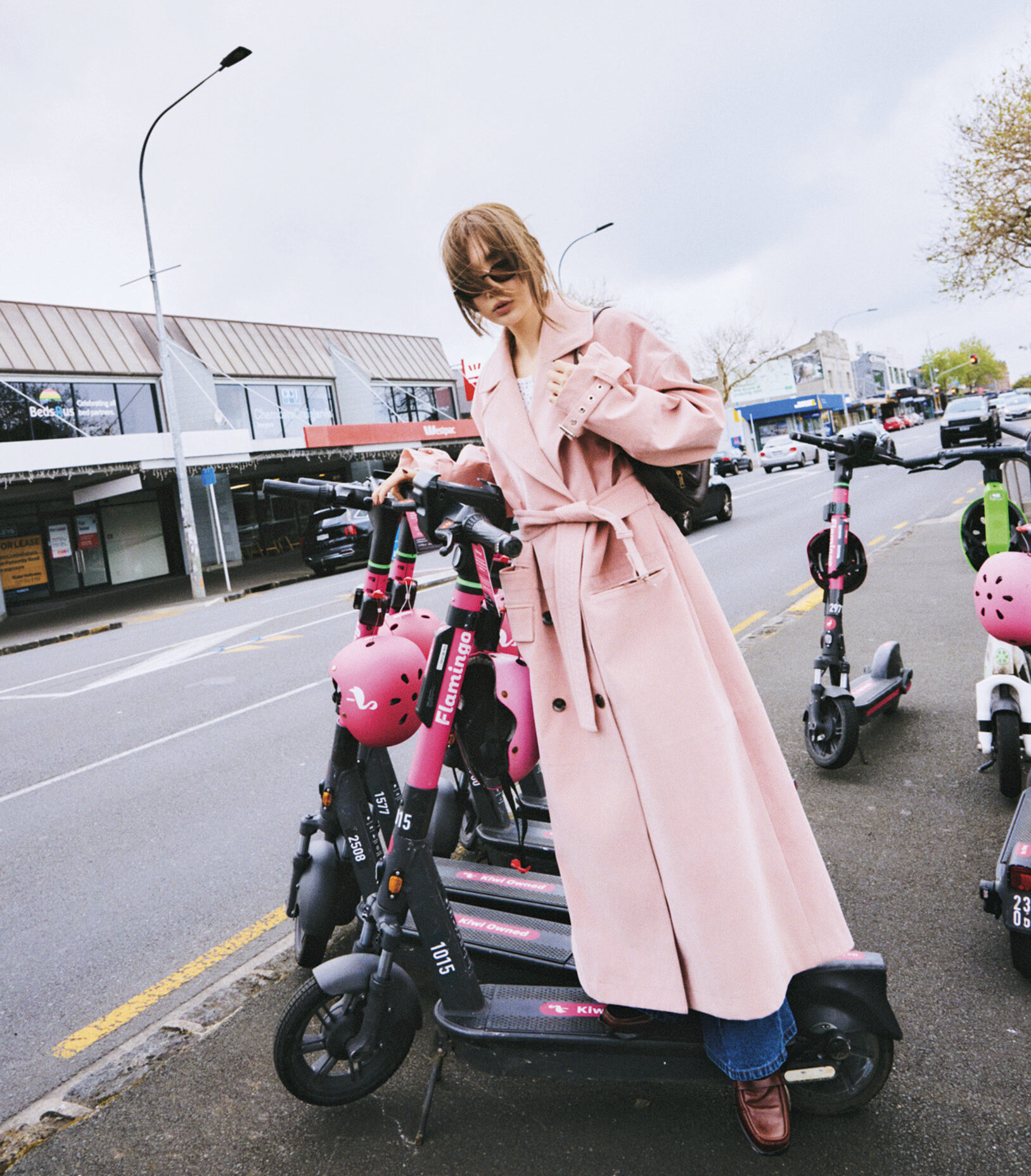 紗栄子　コート