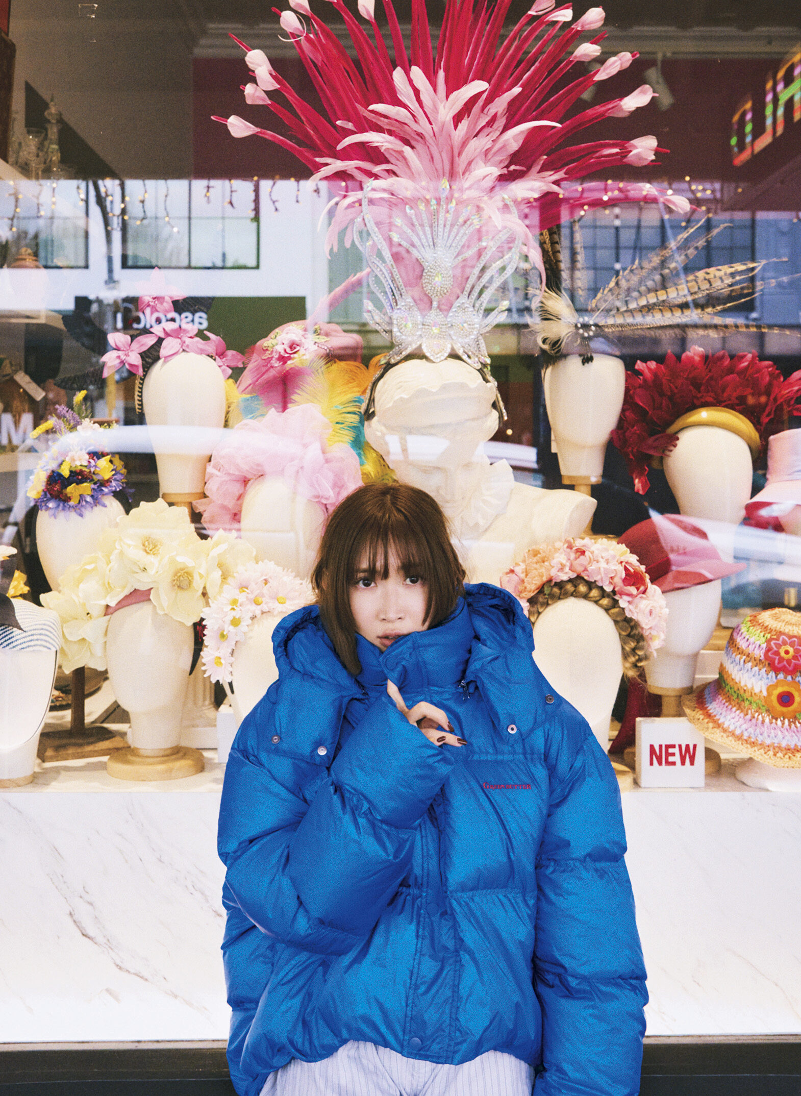 紗栄子　コート