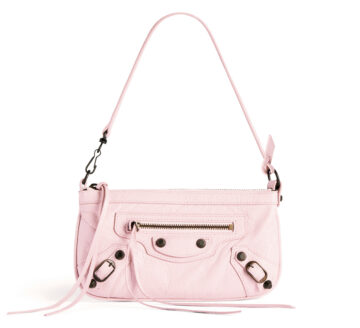 スタイリスト　YUKO TOSHIMA