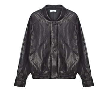 スタイリスト　YUKO TOSHIMA