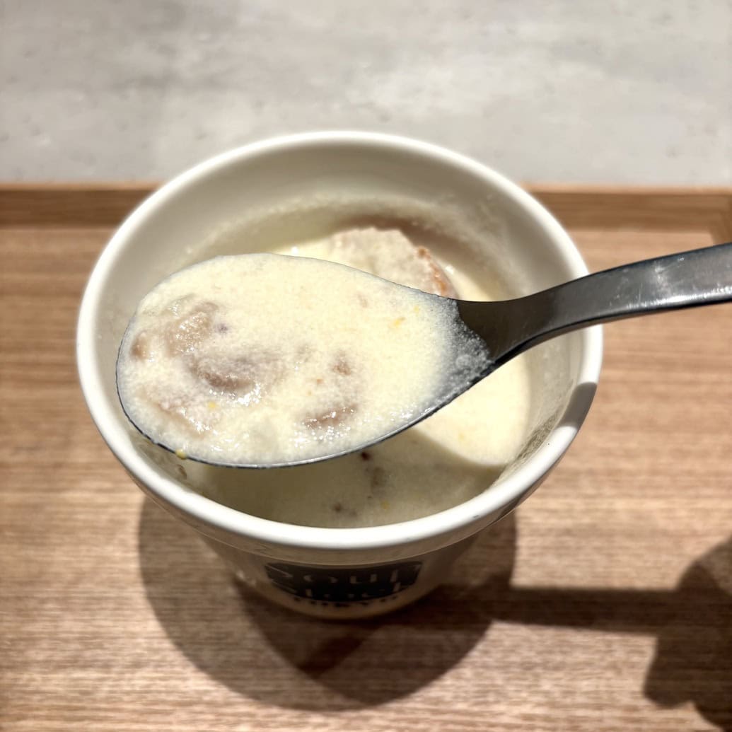 フェルメールの“牛乳を注ぐ女”のスープ