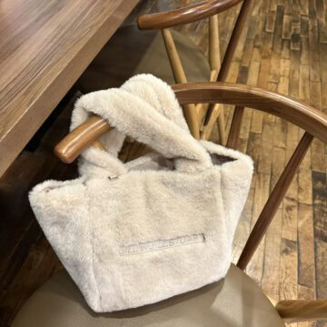 ジル バイ ジルスチュアート　ふわふわファーバッグ