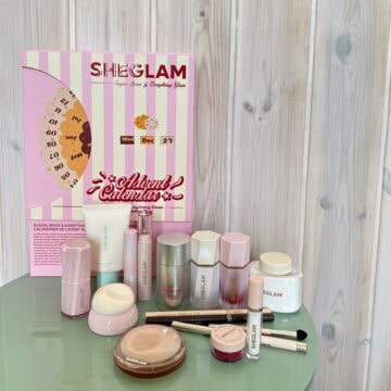 SHEGLAM　アドベントカレンダー