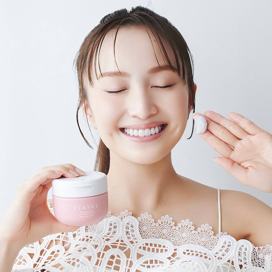 百田夏菜子の“ゴキゲン肌”の秘密はクレンジングにあった! クレージュのとろけるバームで癒やしと透明感をゲット♡