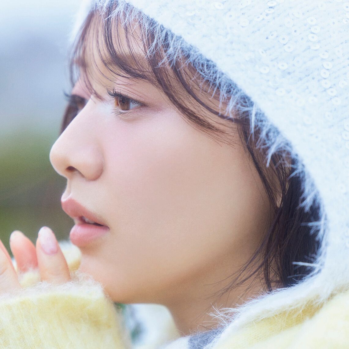 【森香澄】初詣メイクの正解はこれ！横顔美人に魅せる「くるんと上向きまつ毛」の作り方