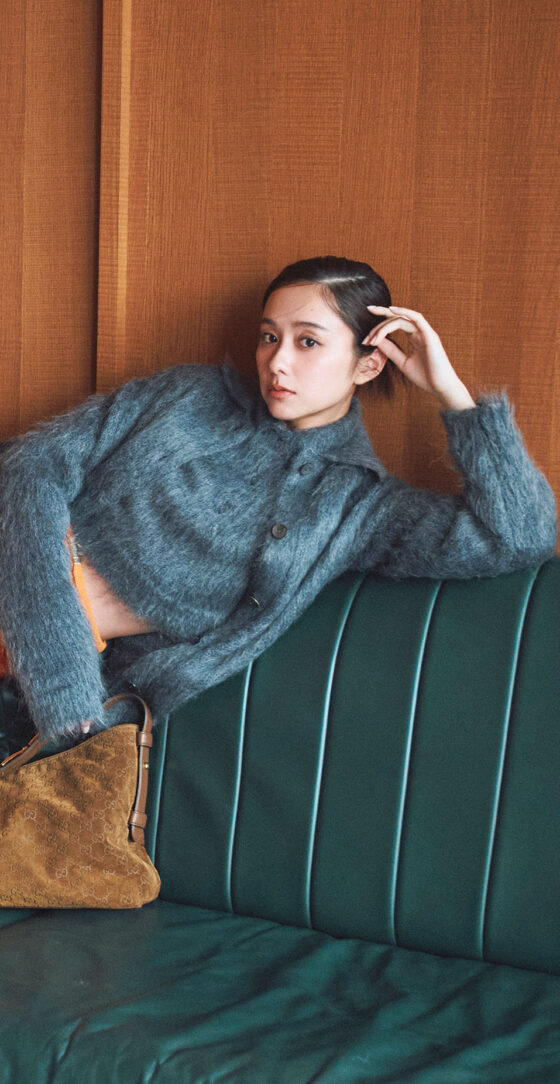 堀田真由が初表紙♡ 付録はアレクサンドル ドゥ パリの乙女の身だしなみ3点セット！swee1月号の見どころはこちら！