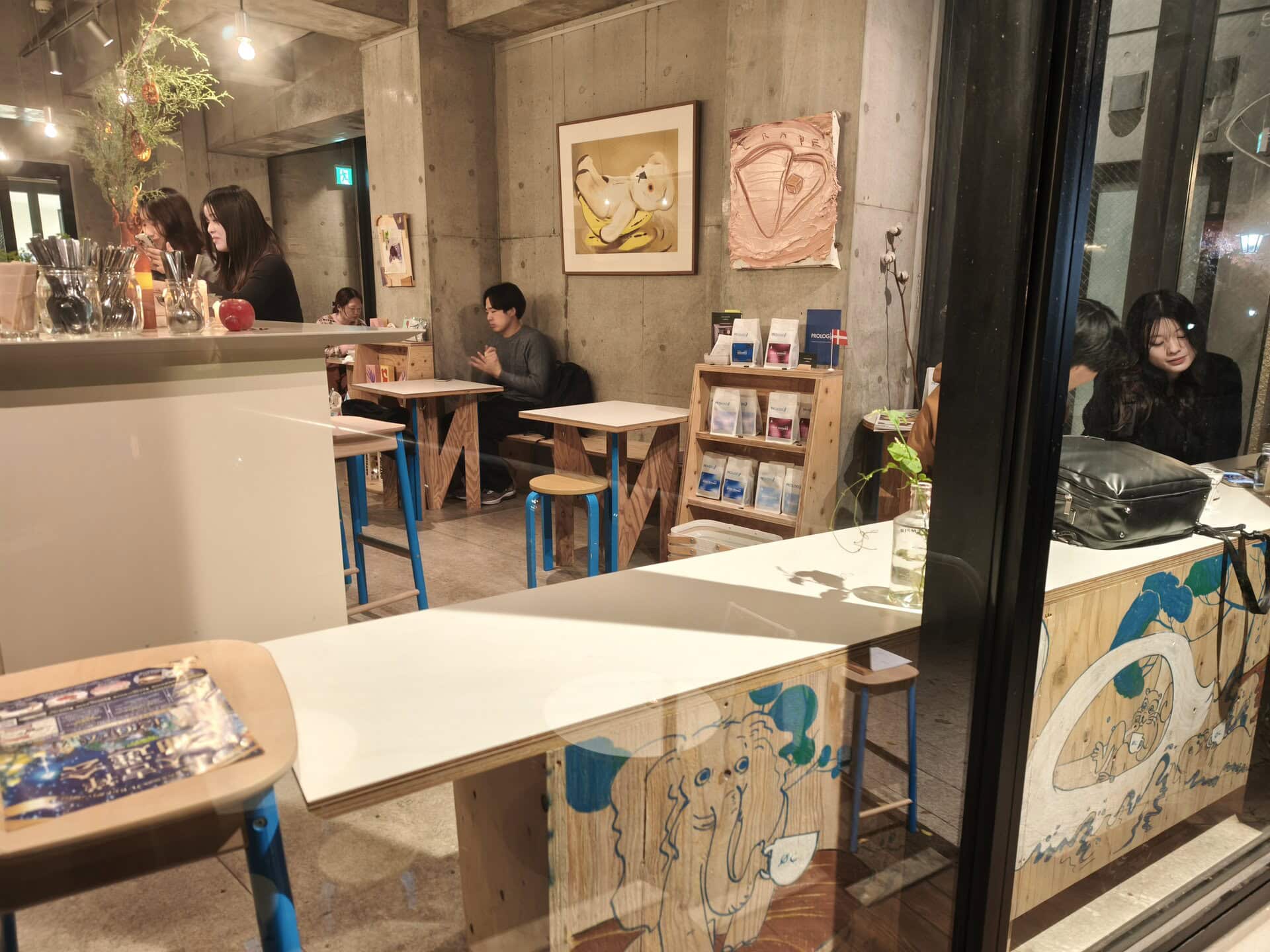 ØC tokyo 井の頭公園店　内観