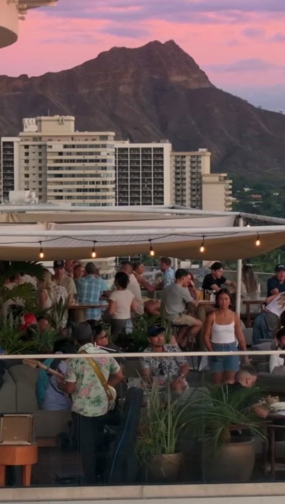 SKY Waikiki　ハッピーアワー