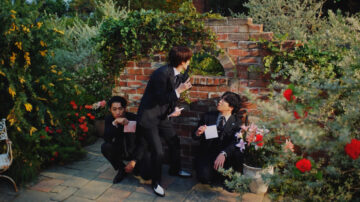 Snow Man　深澤辰哉・宮舘涼太・岩本照