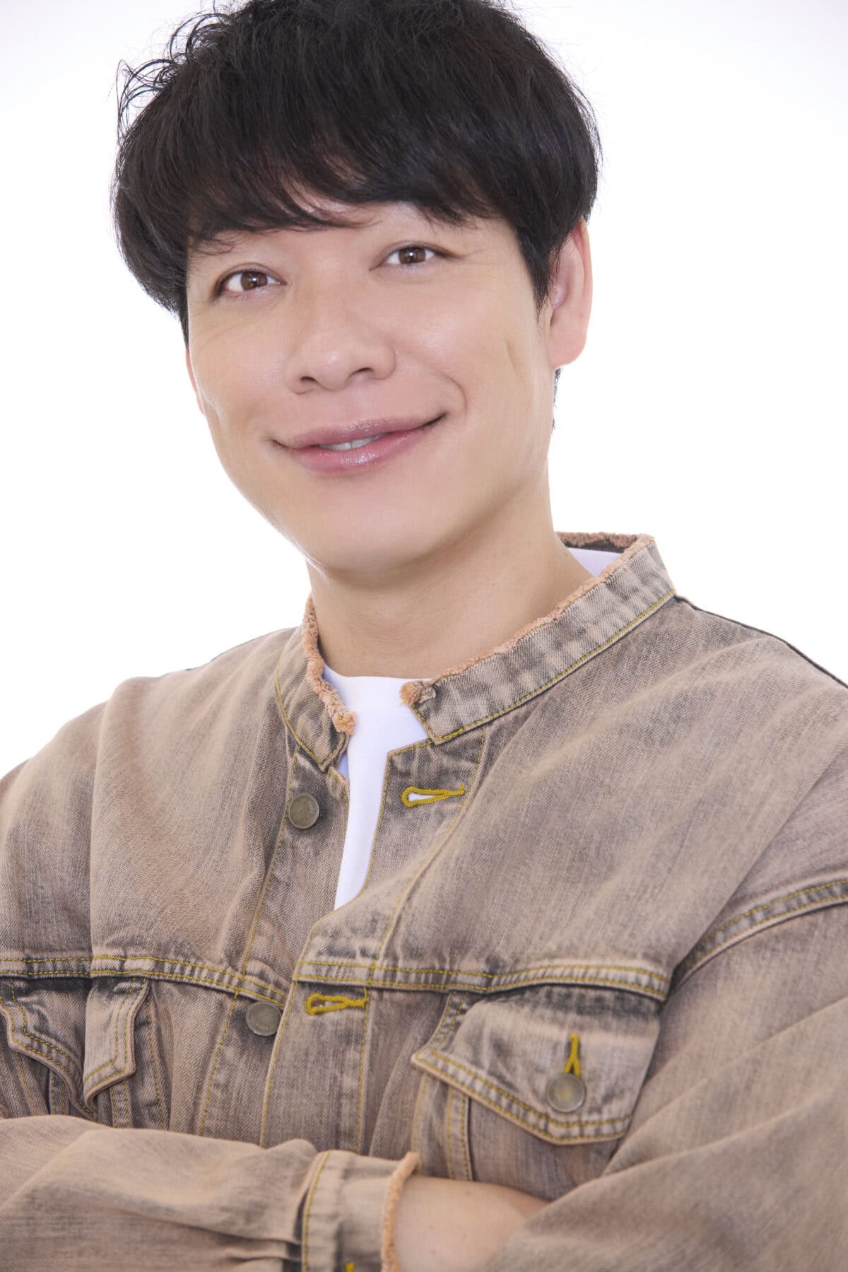 Prime Videoで独占配信中の『ラブ トランジット』シーズン3でスタジオMCを務める川島明さん