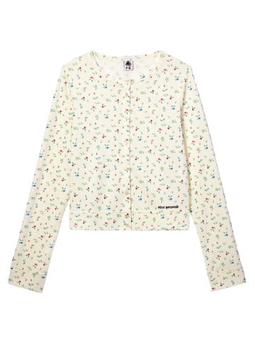 スタイリスト　RINO NAKAMURA